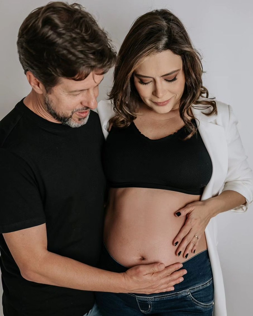 Michelle Loreto faz relato de parto: 'Rolê mais louco da minha vida'