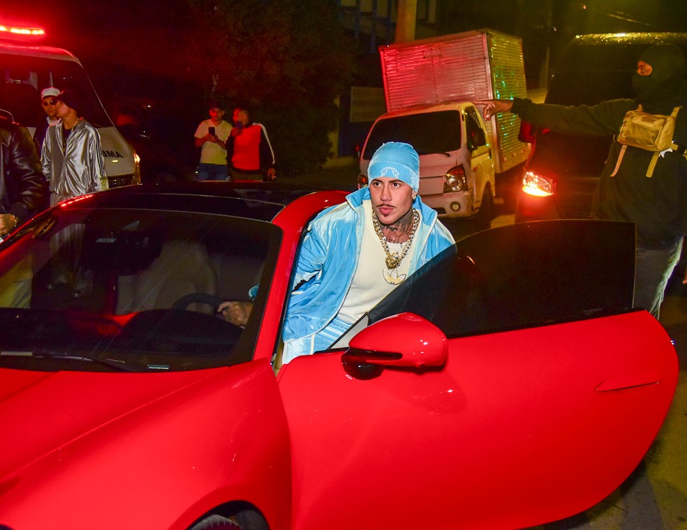MC Daniel reúne famosos em baile funk de aniversário com looks 'Hip Hop ...