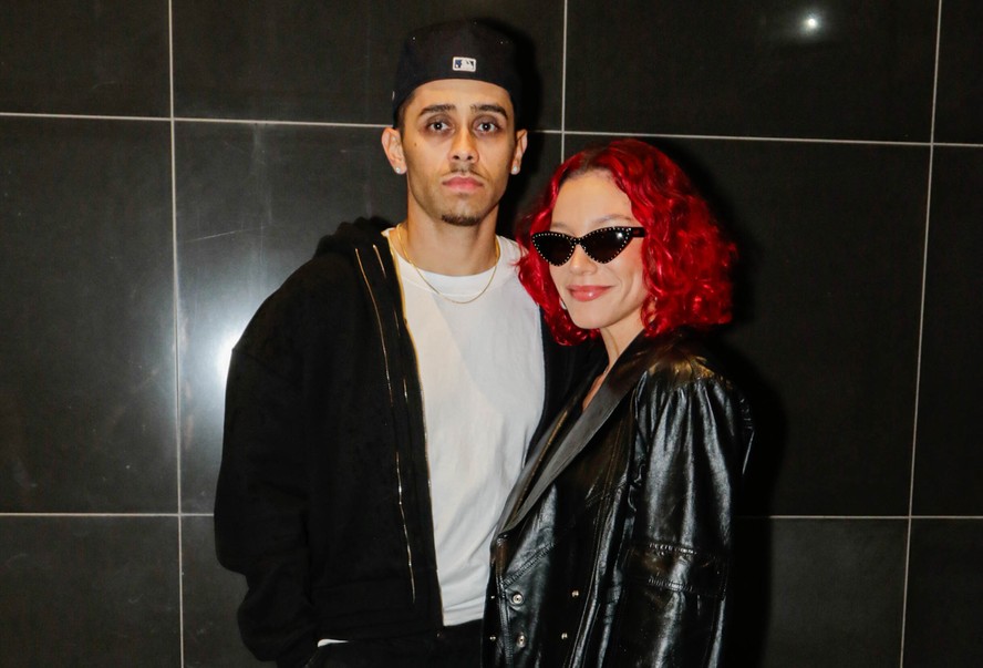 Priscilla faz aparição rara com o noivo, André Laudz, no Rock in Rio