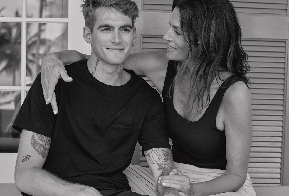 Cindy Crawford e o filho, Presley Gerber — Foto: Reprodução/Instagram