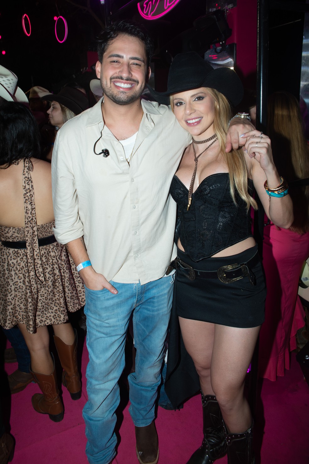 Matheus Vargas e  Raphaela Tolotti — Foto: Eduardo Martins/Brazilnews