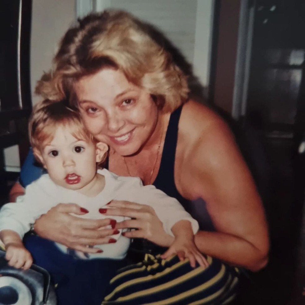 Lucas Jagger e sua avó materna — Foto: Reprodução / Instagram