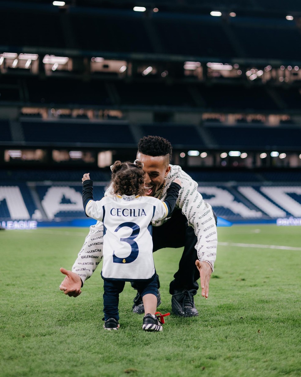 &Eacute;der Milit&atilde;o e Cec&iacute;lia, sua filha com Karoline Lima &mdash; Foto: Instagram