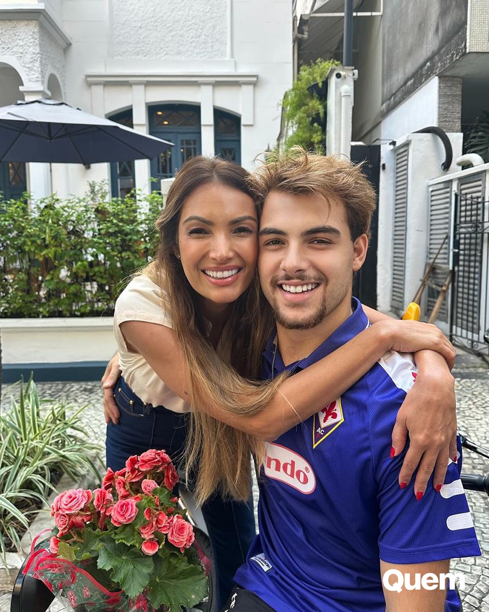 Patrícia Poeta relembra foto do filho quando era criança; veja como ele ...
