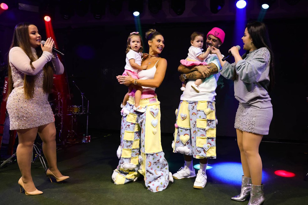 Maiara e Maraisa cantam em aniversário da filha mais velha de Zé Felipe e Virginia Fonseca — Foto: Manu Scarpa/Brazil News