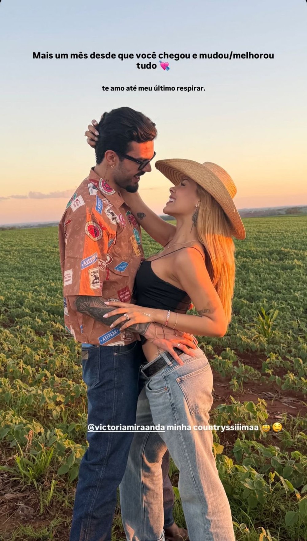 Luan Pereira se derrete pela namorada, Victória Miranda: 'Te amo até ...