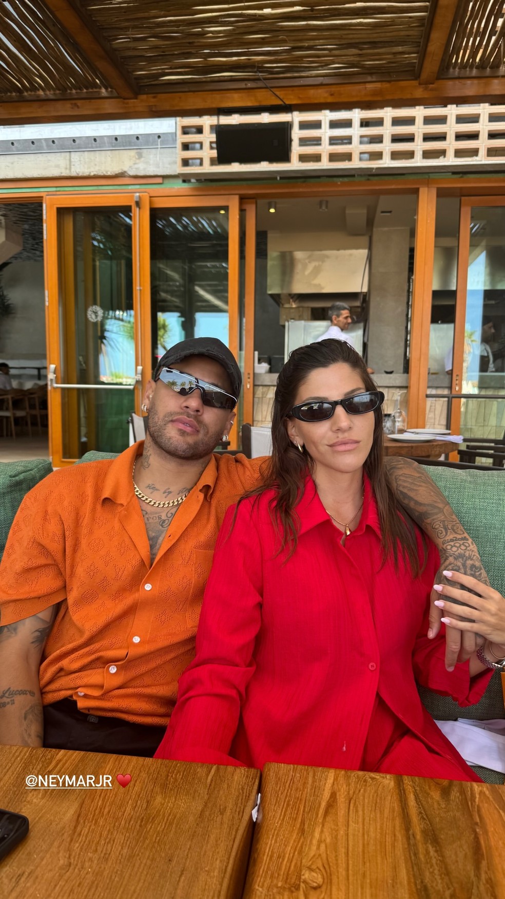 Natalia Beciu curte dia de Barcelona com amigas e Neymar — Foto: Reprodução/Instagram