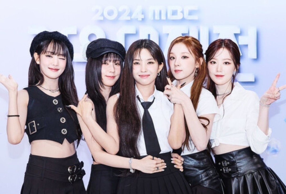 (G)I-DLE I-DEL mini8 kpopmerch 特典 5枚セットA G)I-DLE I-DEL mini8 kpopmerch 特典 5枚セットB - メルカリ