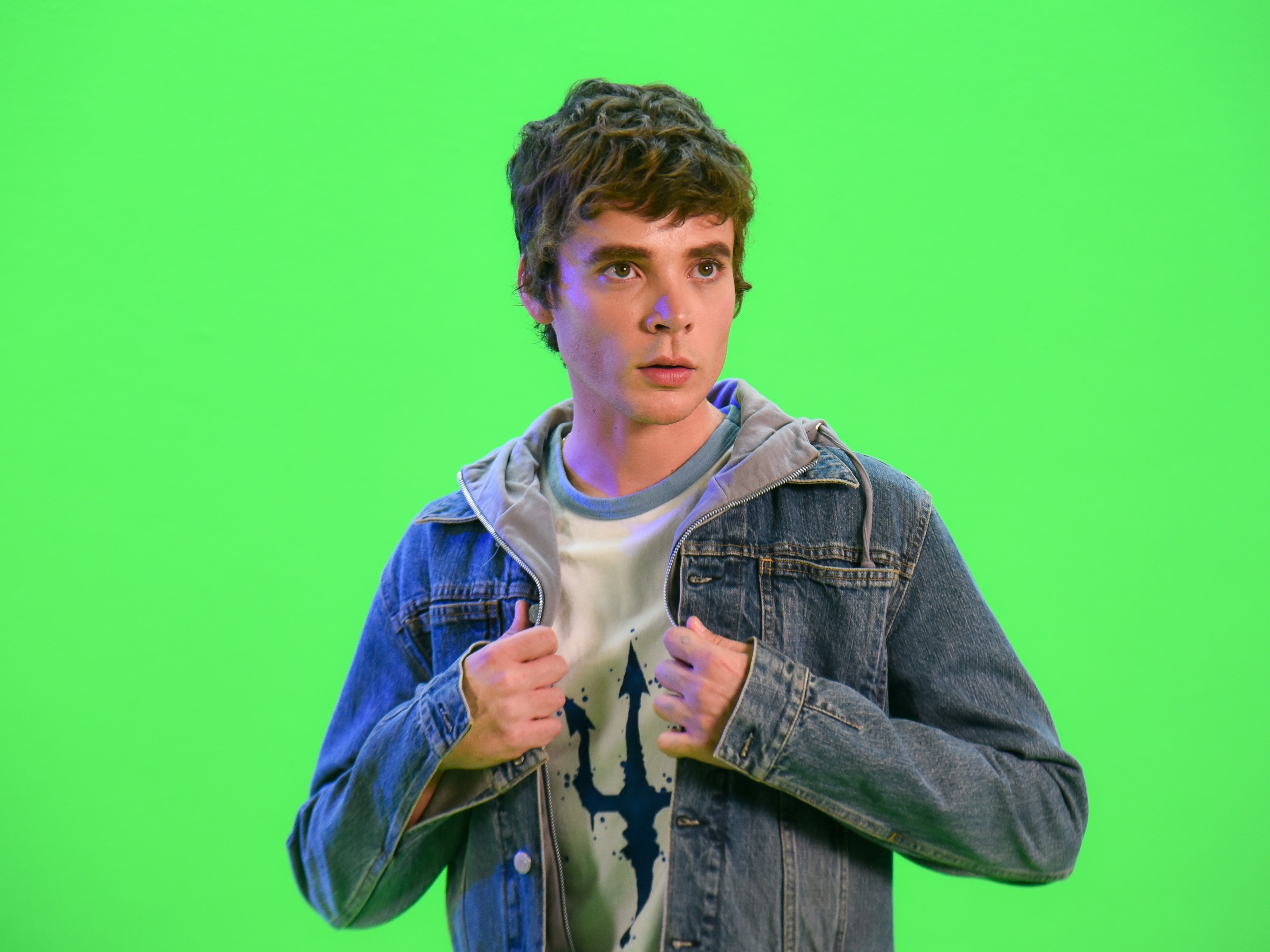 João Lucas aparece caracterizado de Percy Jackson para musical; veja fotos do elenco - QTU Questões do Universo