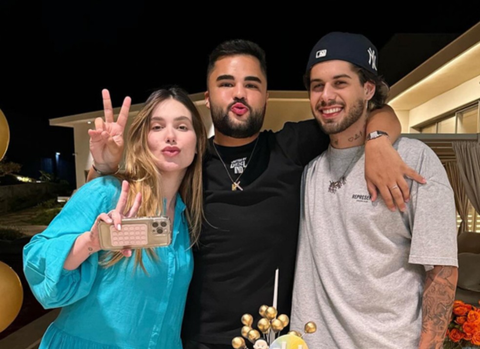 Lucas Guedez explica como lida com fofocas, detalha briga com Gkay e admite  indireta a Zé Felipe