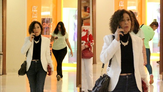  Natália do Vale faz aparição rara durante passeio em shopping do Rio