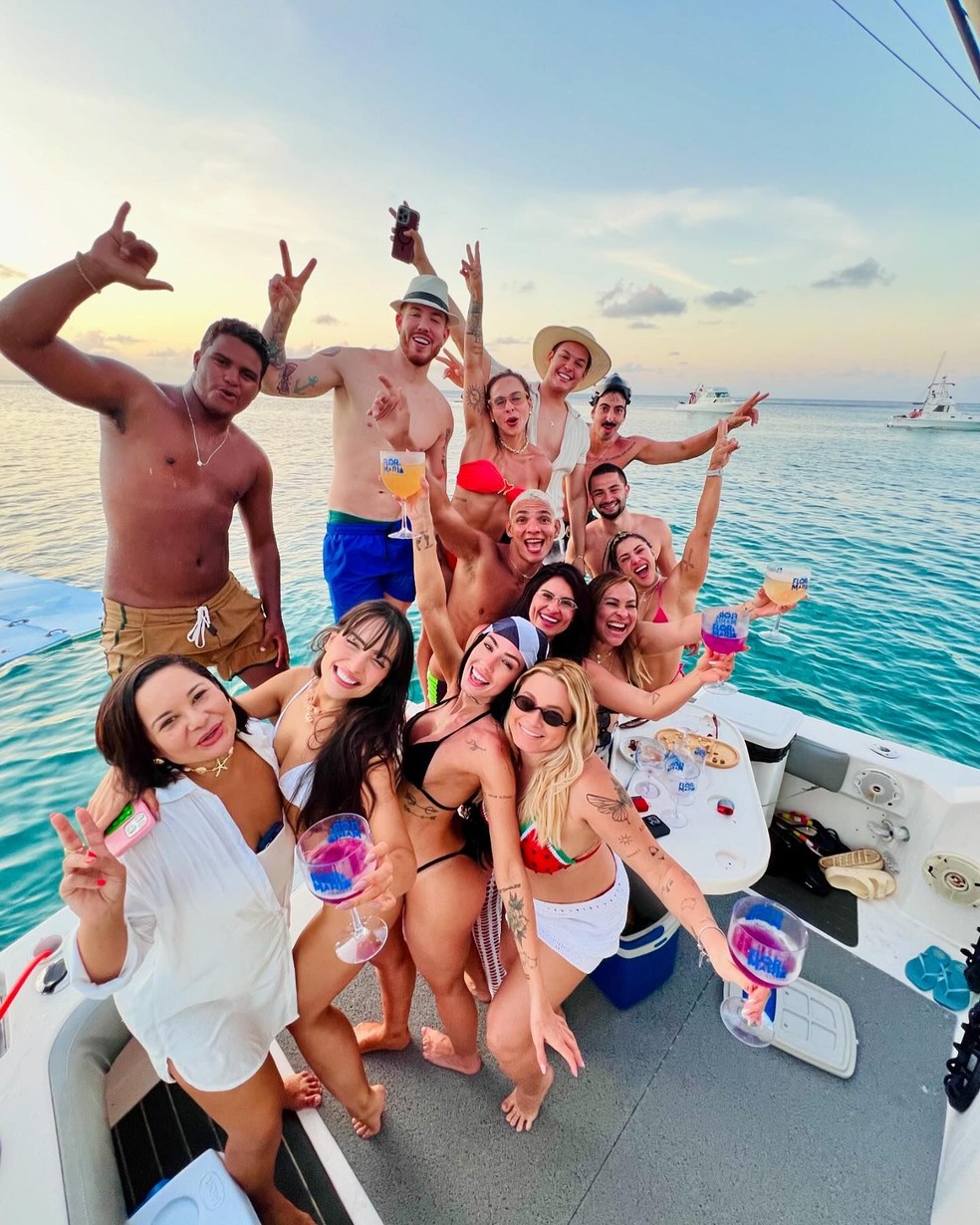 Maria Lina abre lbum de aniversrio em Noronha  Foto: Reproduo/Instagram