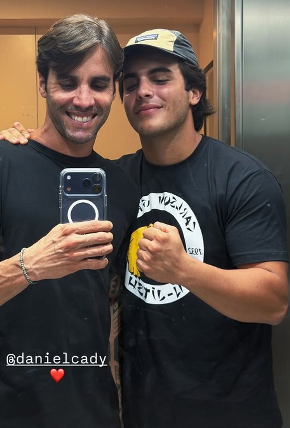 Daniel Cady e o filho, Marcelo Sangalo — Foto: Reprodução/Instagram
