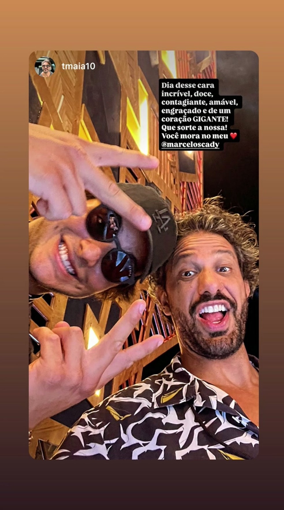 Marcelo Sangalo, filho mais velho de Ivete Sangalo e Daniel Cady, é parabenizado por Tiago Maia, atual namorado da mãe — Foto: Reprodução/Instagram
