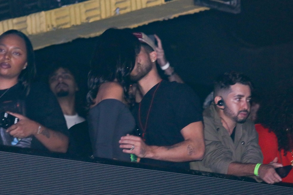 Bruna Marquezine e João Guilherme — Foto: Lucas Ramos / Brazil News