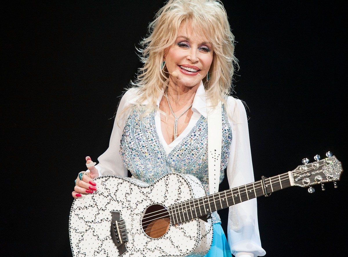 Dolly Parton explica motivo de nunca ter tido filhos ao longo de seus ...