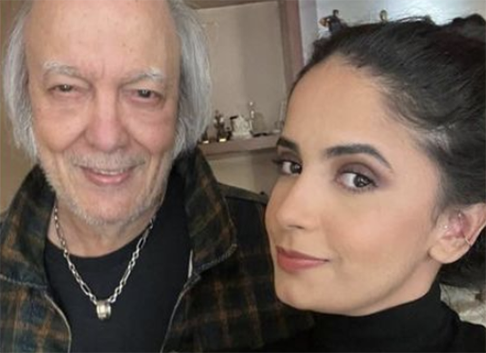A viúva de Erasmo Carlos, Fernanda, lamentou a falta do cantor na web — Foto: Reprodução / Instagram