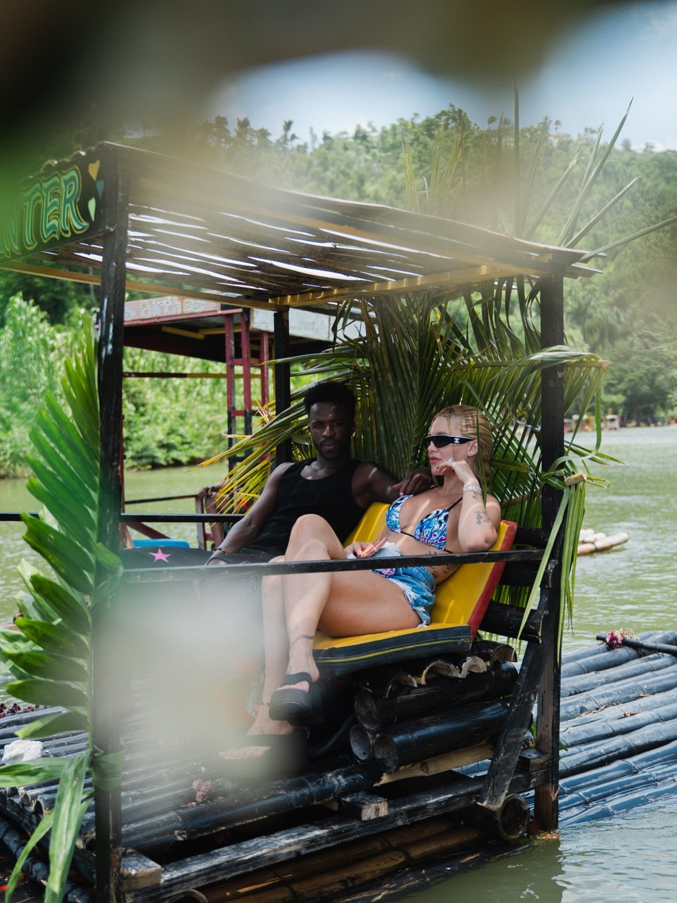 Virginia Fonseca e Vini Jr. fazem viagem romântica à Jamaica — Foto: Reprodução/ Instagram @douglonez
