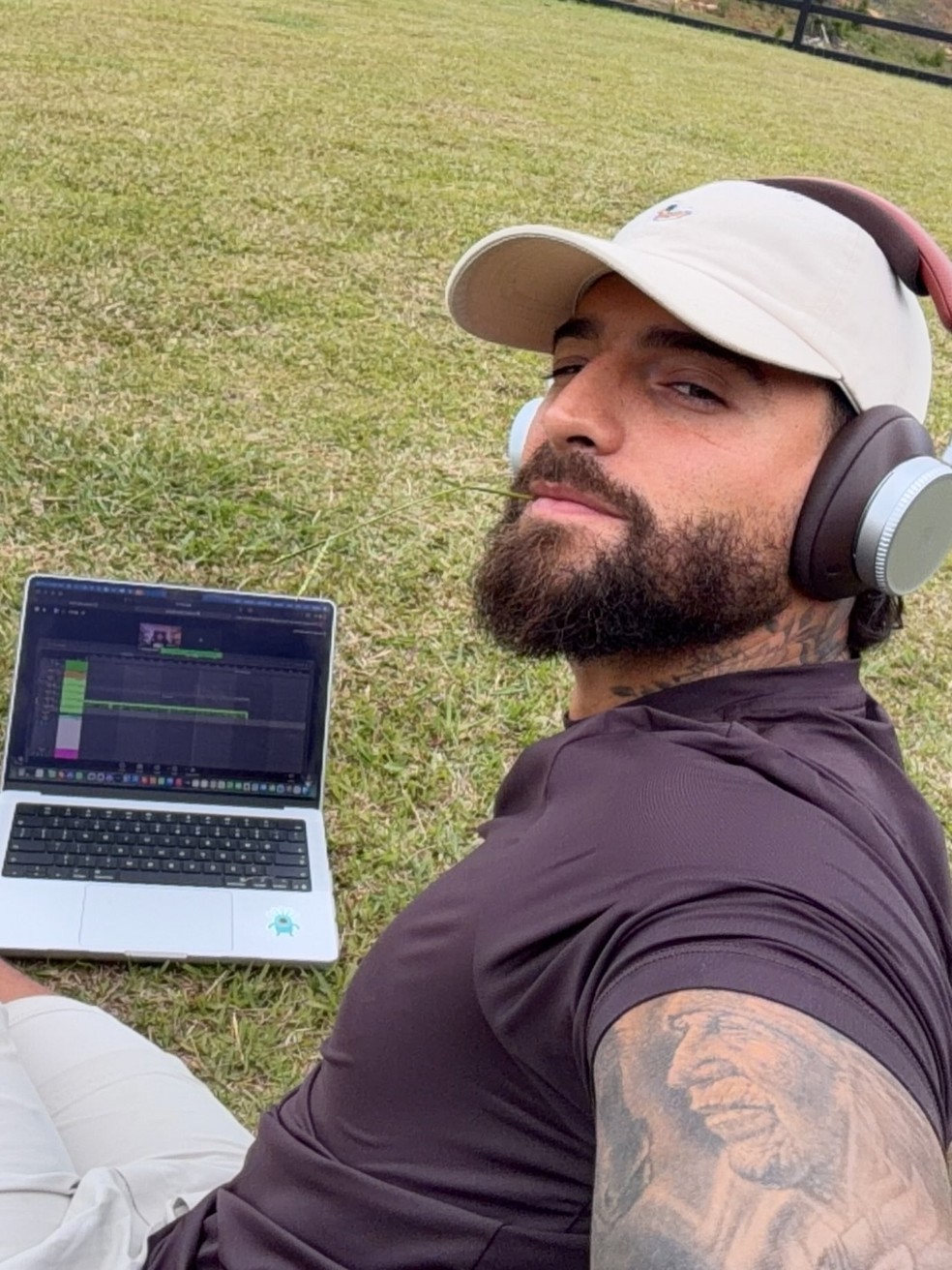 Maluma mostra rotina após nascimento do 2º filho — Foto: Reprodução/Instagram