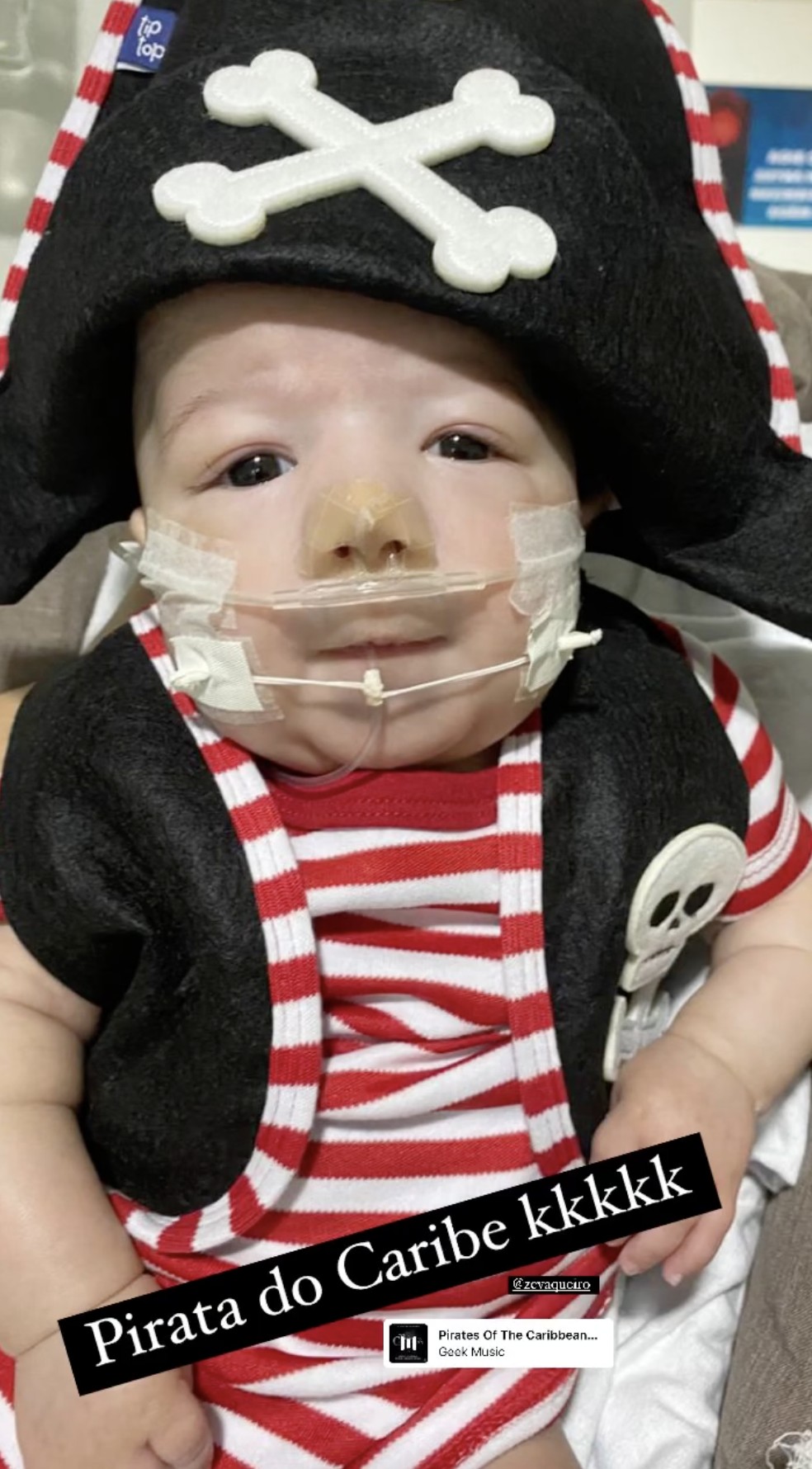 Ingra Soares mostra Arthur vestido de pirata no Carnaval — Foto: Reprodução/Instagram