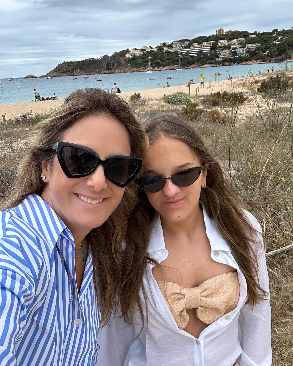 Ticiane Pinheiro na Espanha, com a filha Rafaella Justus, de 13 anos — Foto: Reprodução/Instagram