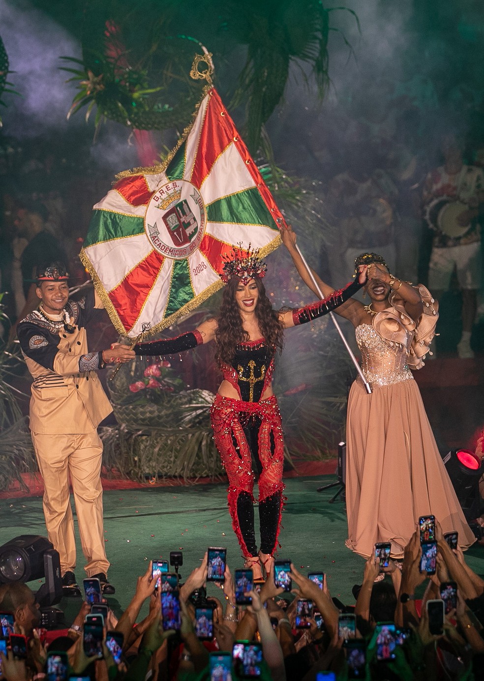 Coroação de Anitta na Grande Rio — Foto: Thiago Mattos/AgNews