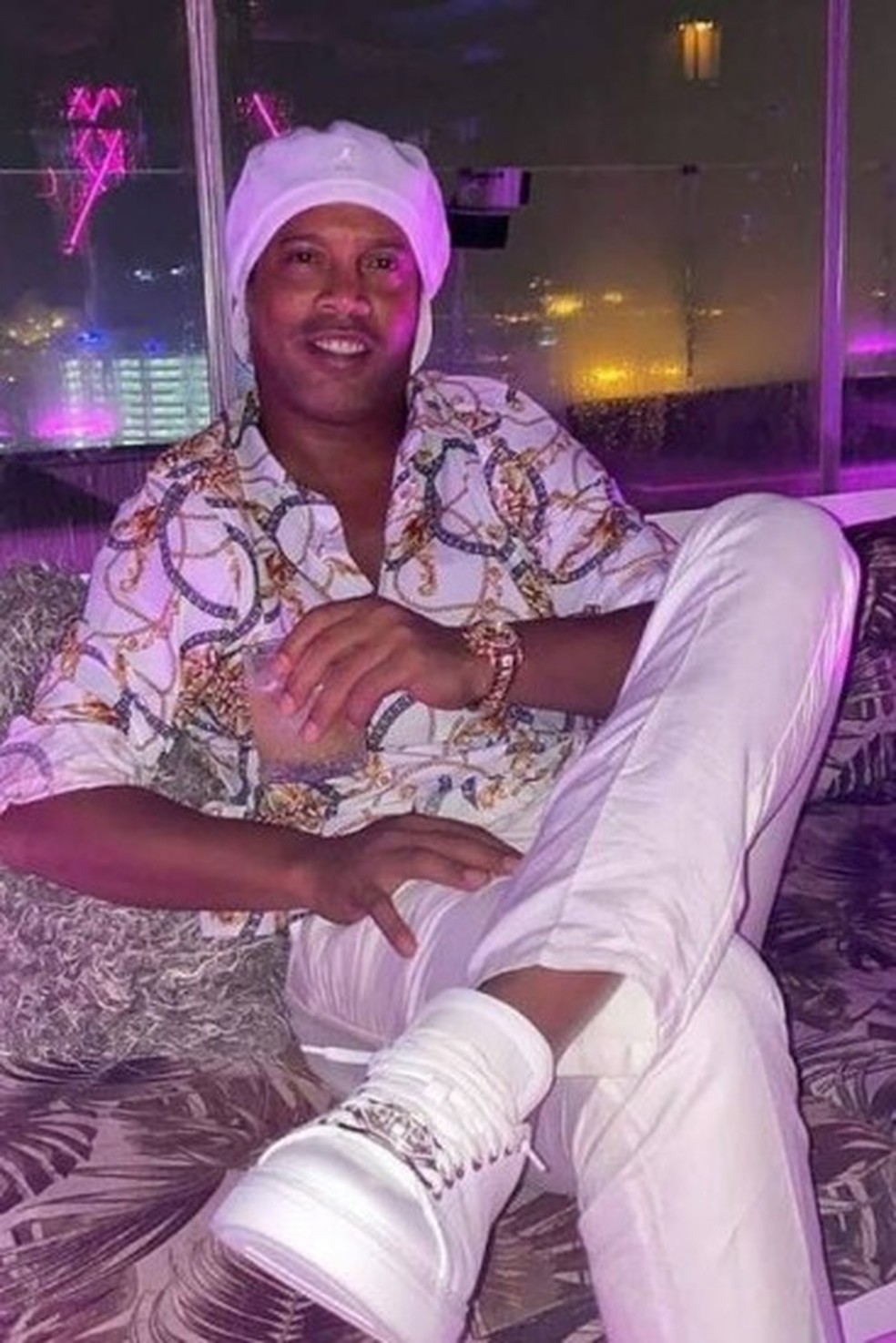 Ronaldinho Gaúcho se divertindo em festa luxuosa — Foto: Reprodução: Instagram