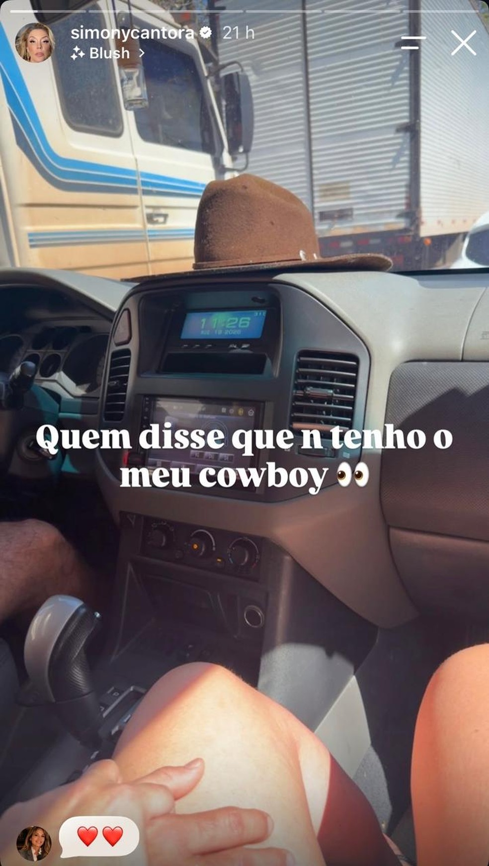 Simony assume namoro com cowboy misterioso e web vai à loucura - Foto: Reprodução/Instagram