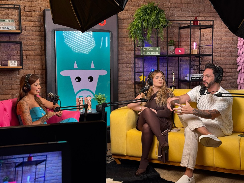 Evelyn regly com Viih Tube e Eliezer — Foto: Divulgação