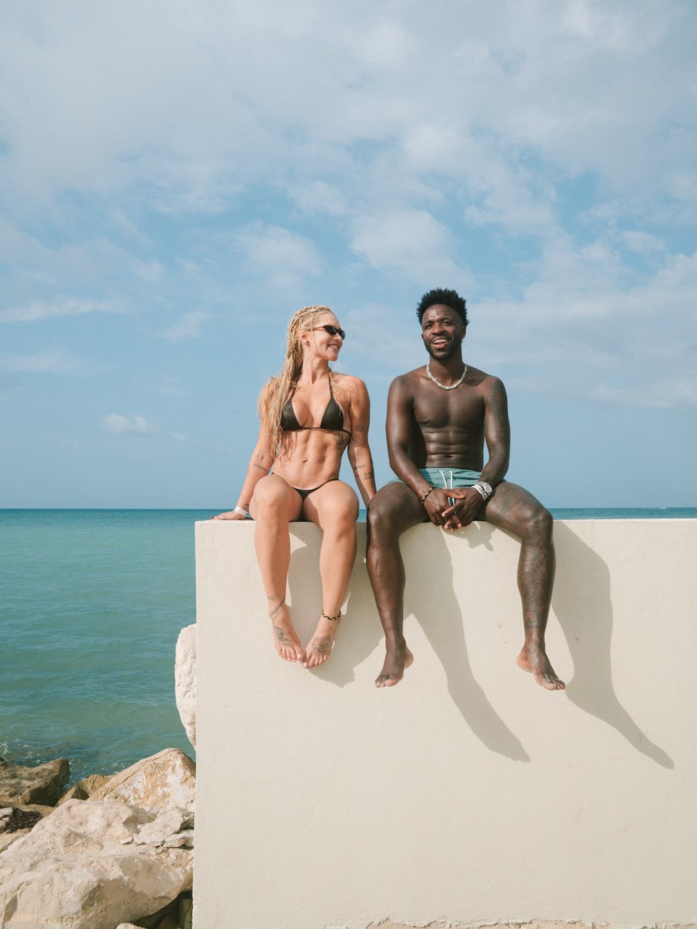 Virginia Fonseca e Vini Jr. fazem viagem romântica à Jamaica — Foto: Reprodução/ Instagram @douglonez