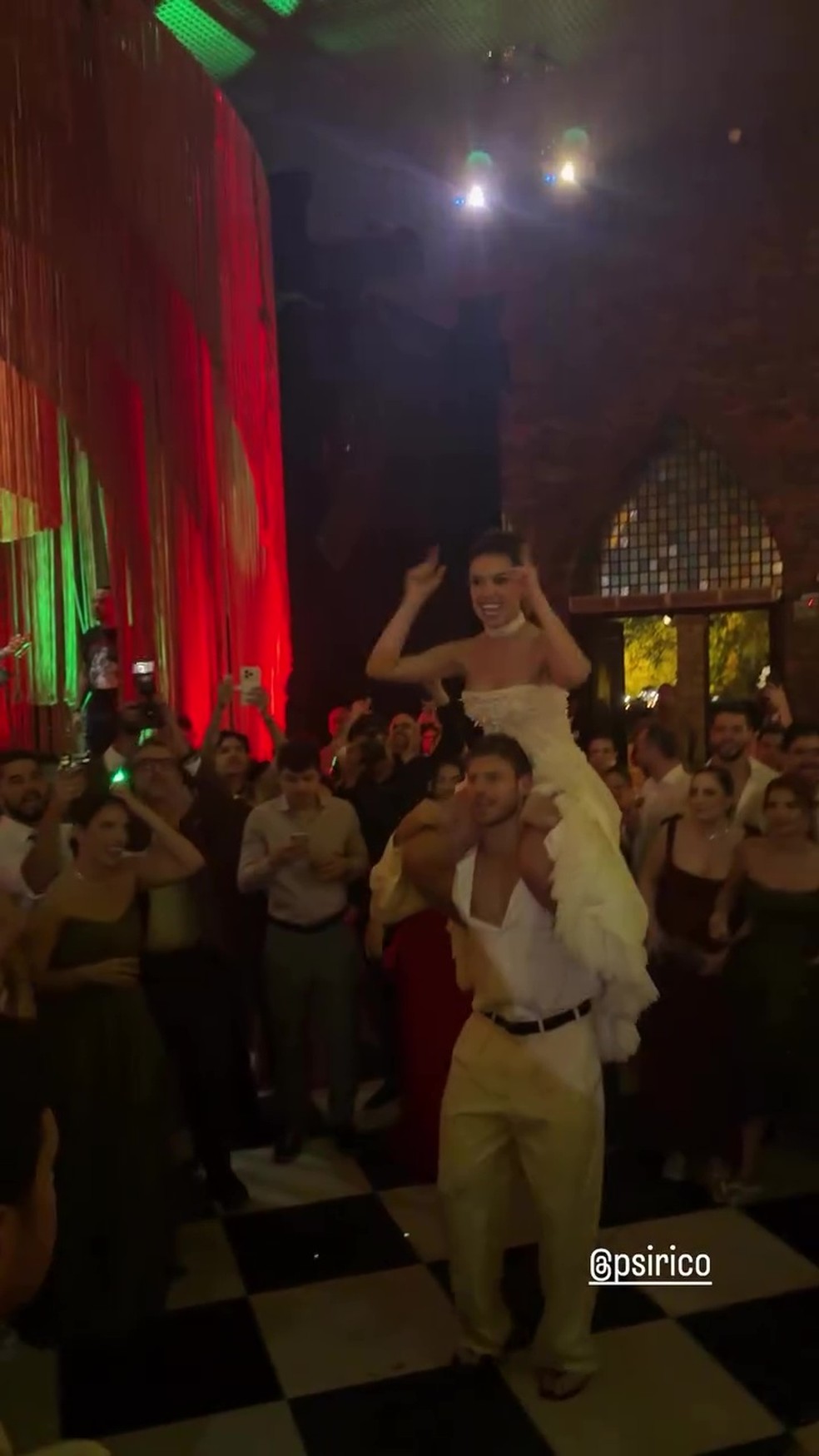 Festa de casamento de Juliete e Kaique Cerveny após segunda cerimônia — Foto: Reprodução/Instagram