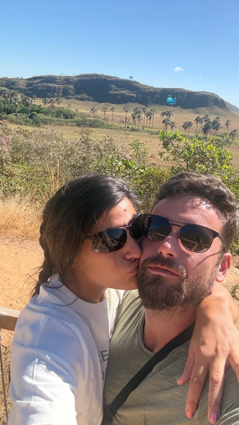 Giulia Costa curte viagem com o namorado, Vitor Boghossian — Foto: Reprodução/Instagram