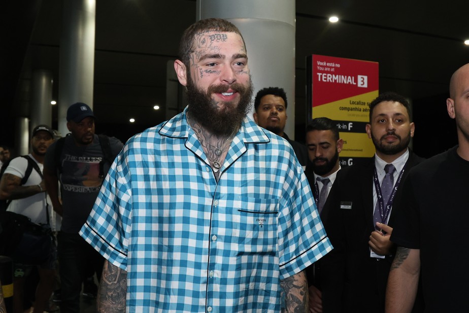 Ex de Post Malone pede custódia de filha do casal e que cantor apenas visite menina
