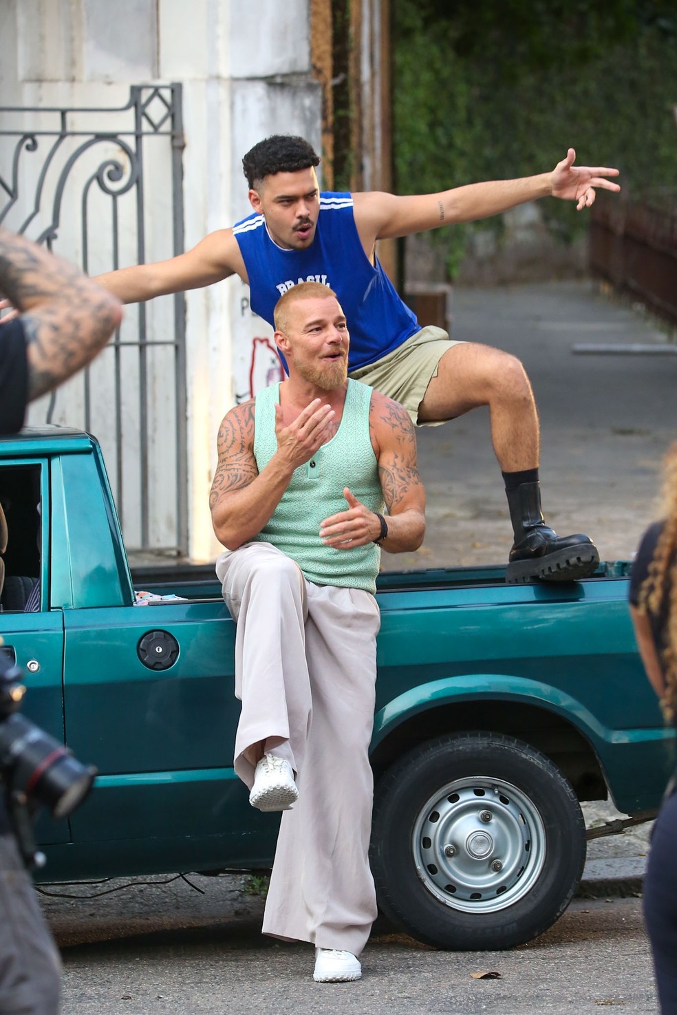 Ricky Martin e Pedro Sampaio gravam clipe em Santa Teresa — Foto: Dilson Silva/ AgNews