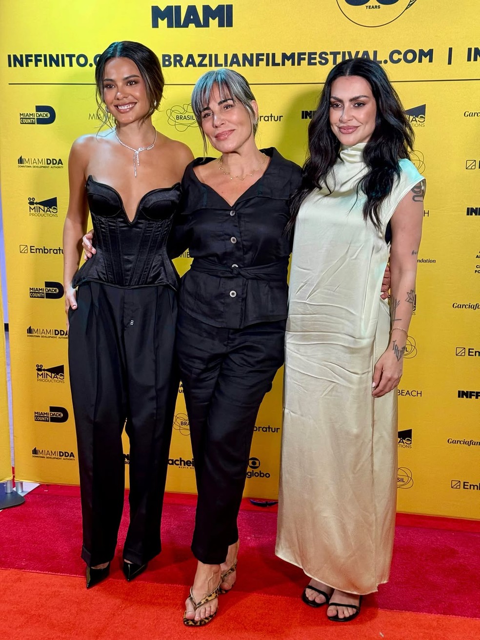 Bella Campos, Gloria Pires e Cleo Pires — Foto: Reprodução/Instagram