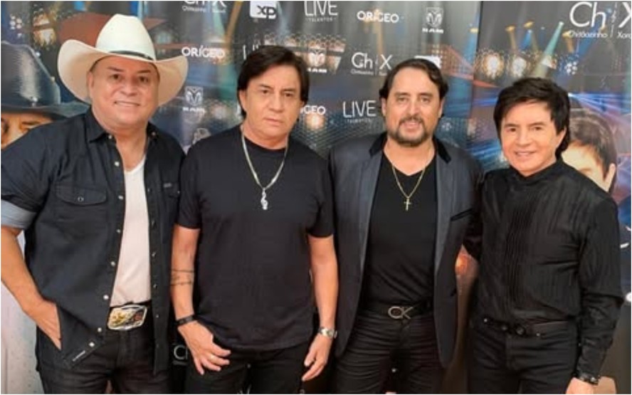 Mauricio, Chitãozinho, Mauri e Xororó