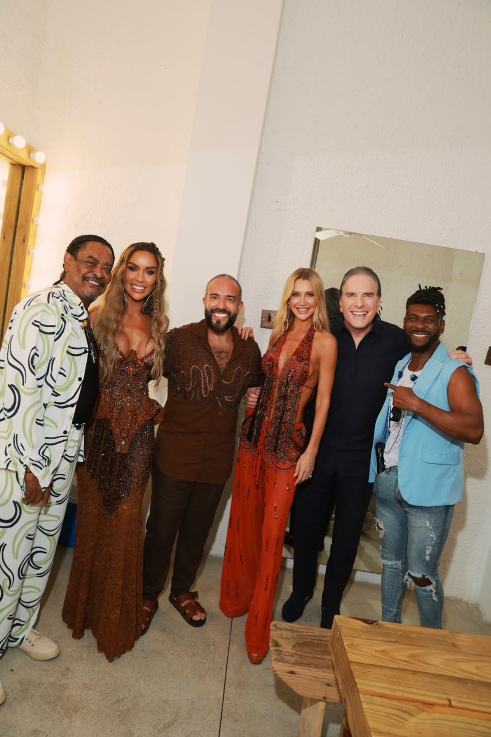 Ana Paula Siebert, Roberto Justus,  Tati Barbieri e É o Tchan — Foto: Reprodução/Instagram