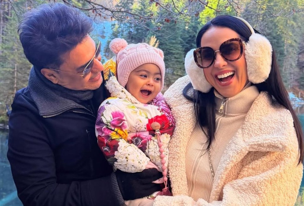 Graciele Lacerda visita lago famoso na Suíça ao lado de Clara e Zezé Di Camargo — Foto: Reprodução/Instagram