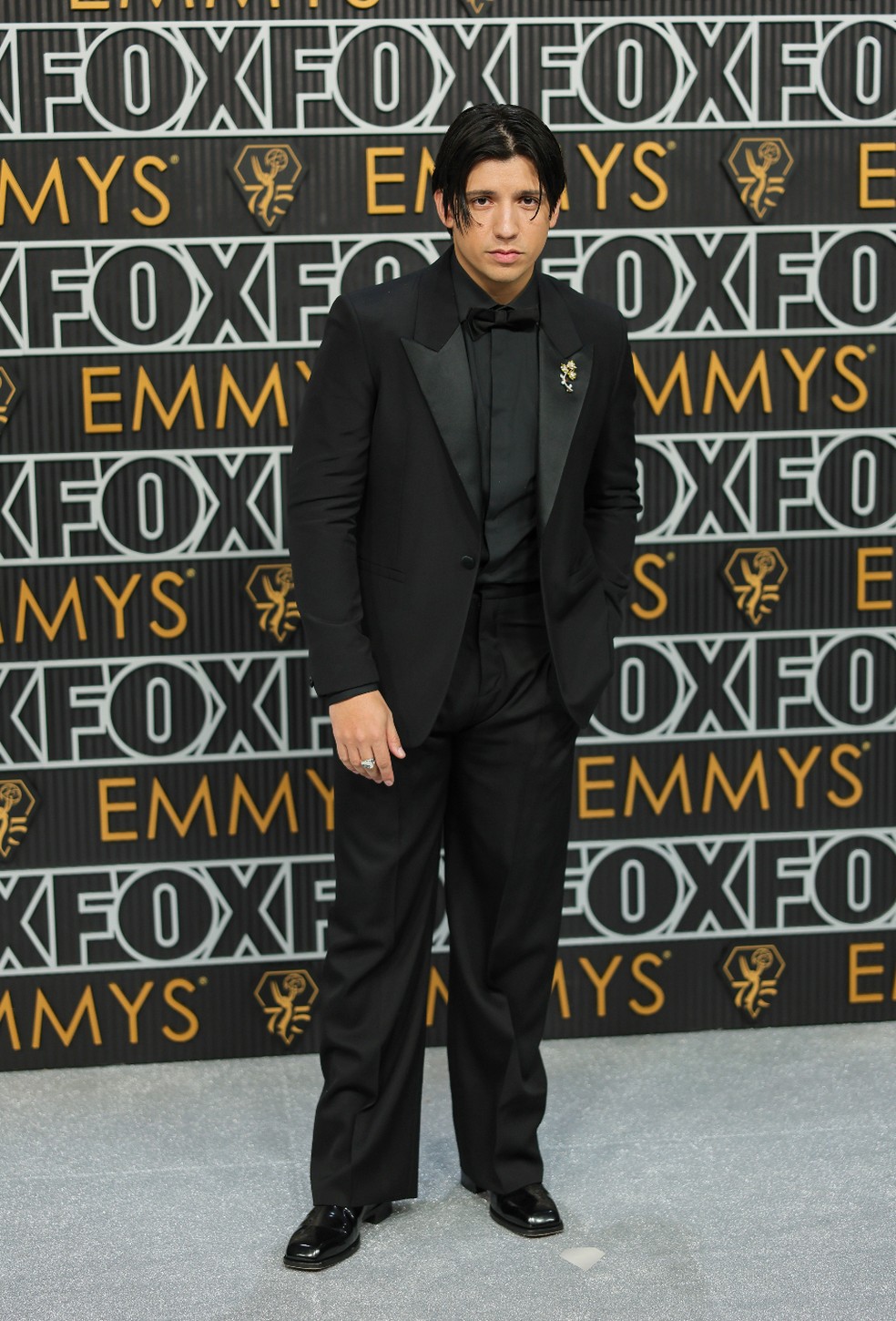 Ator brasileiro, Kevin Alves, de Yellowjackets — Foto: Getty Images