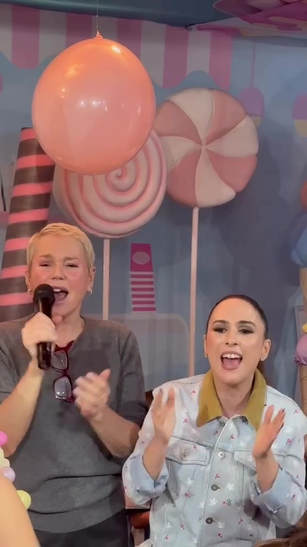 Tata Werneck se surpreende com Xuxa em festa de 7 anos da filha, Clara Maria — Foto: Reprodução/Instagram