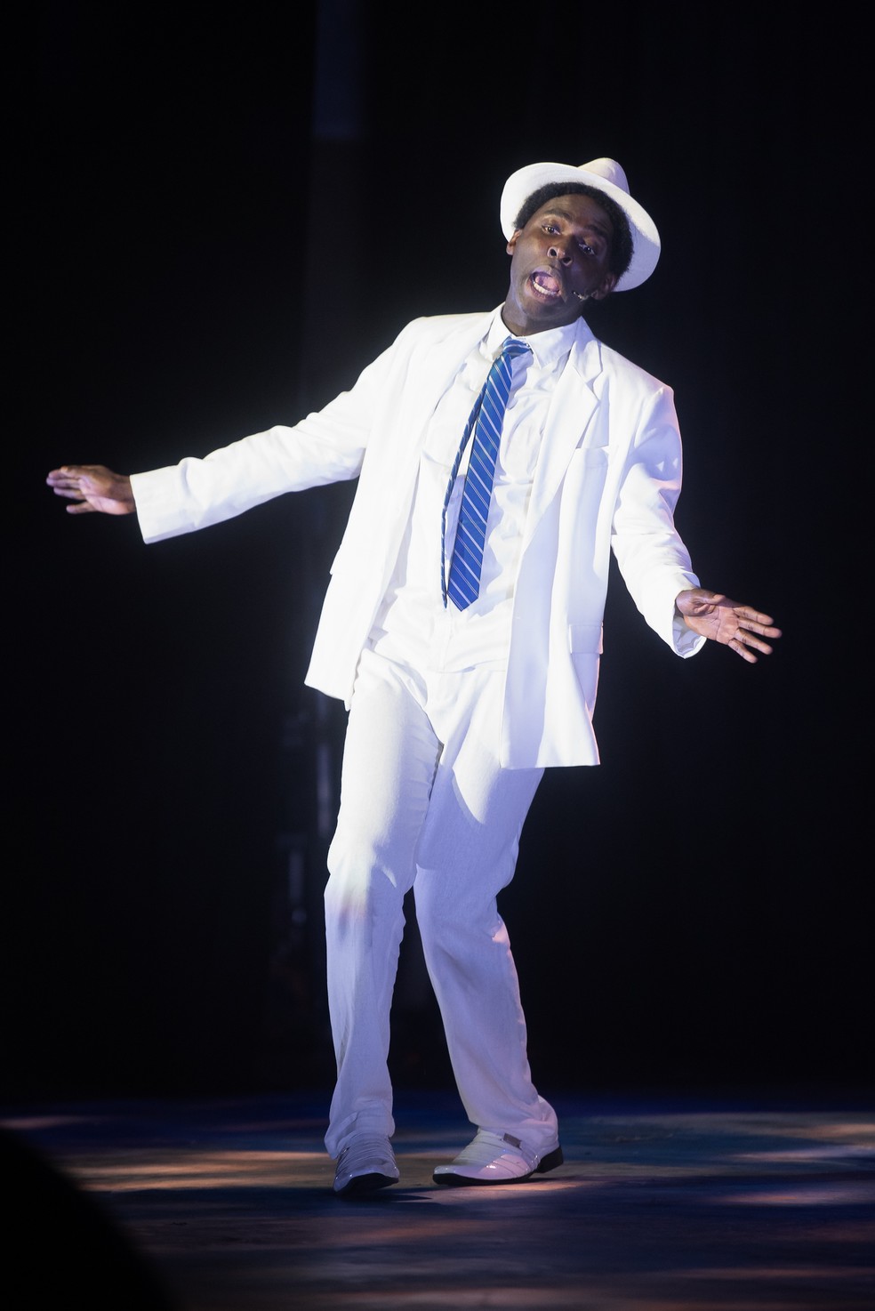 Cena de 'O Neguinho da Beija-Flor – Musical' — Foto: Letycia Miller/BrazilNews