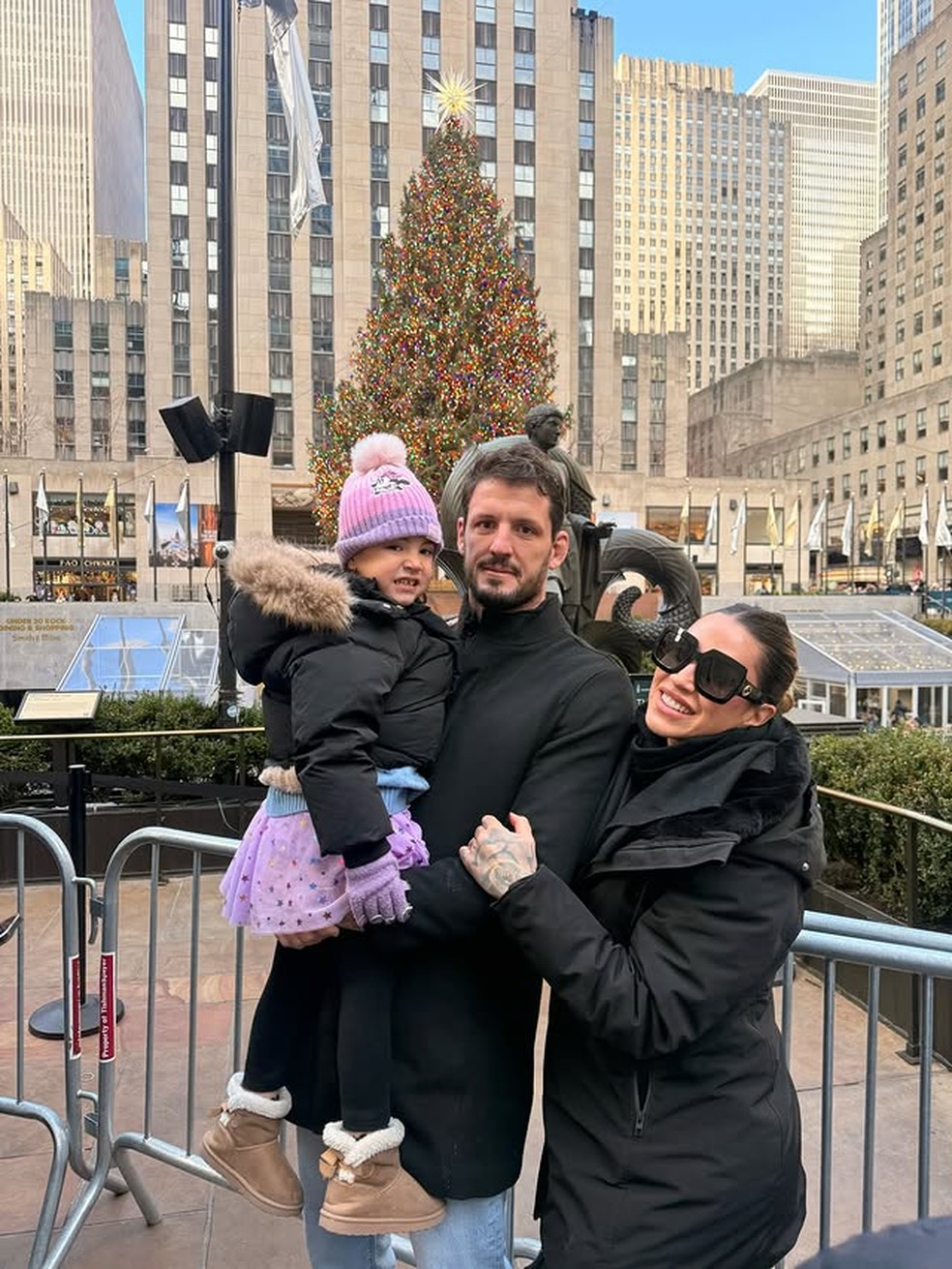 Dani Bolina e família — Foto: Reprodução/Instagram