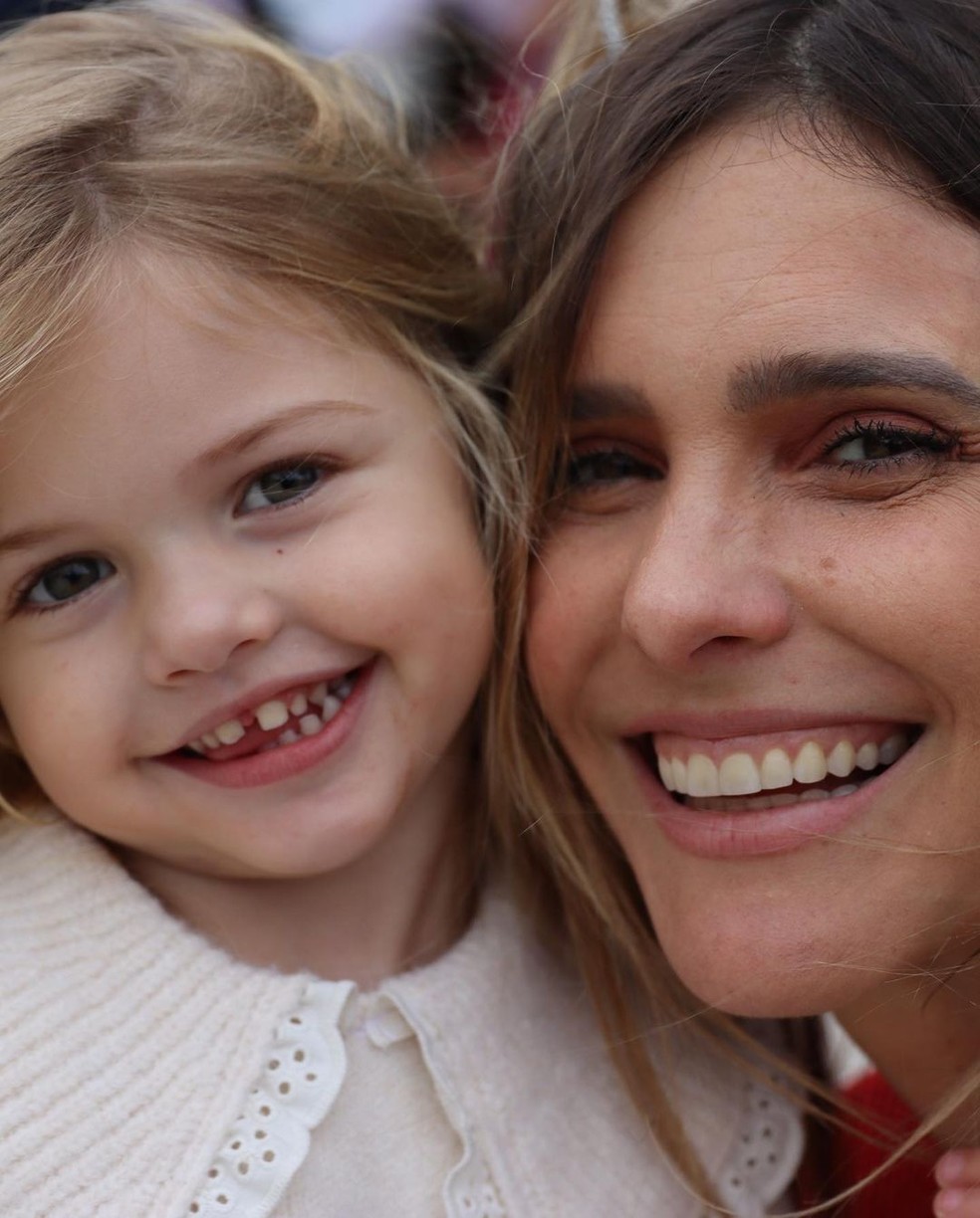 Fernanda Lima e Rodrigo Hilbert celebram os 4 anos da filha e posam em  família, Famosos
