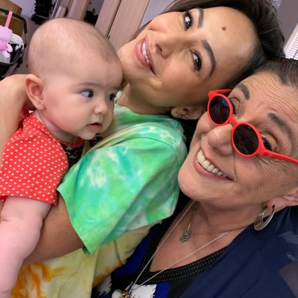 Ex-sogra, Leda Nagle se derrete ao resgatar foto com Sabrina Sato e a neta, Zoe: 'Adoro' — Foto: Reprodução/Instagram