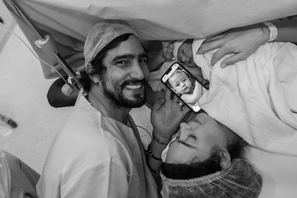 Thaila Ayala deu à luz Tereza, sua segunda filha com Renato Góes — Foto: Fabi Salomão