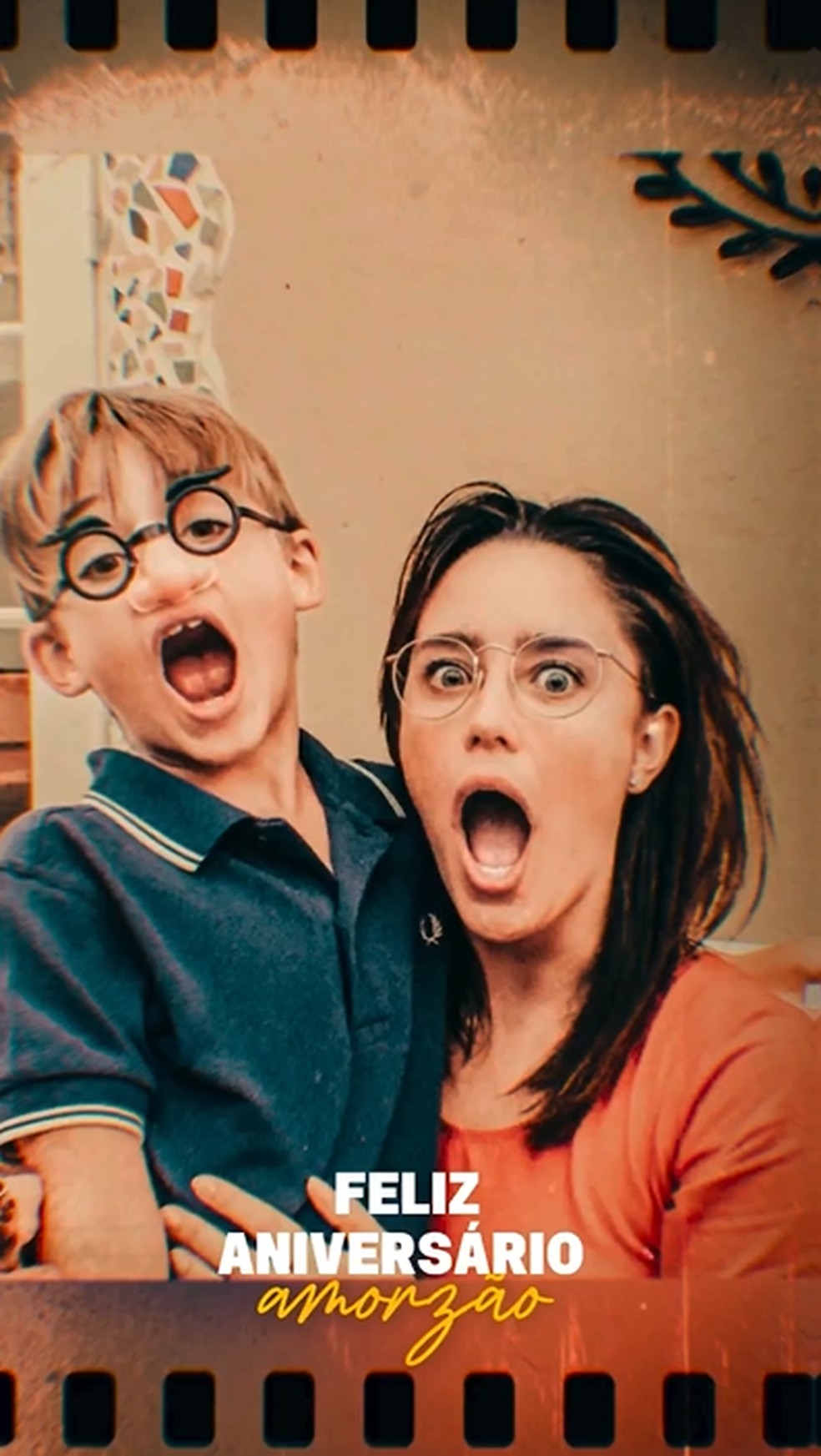 Fernanda Vasconcellos e o filho — Foto: Reprodução/Instagram
