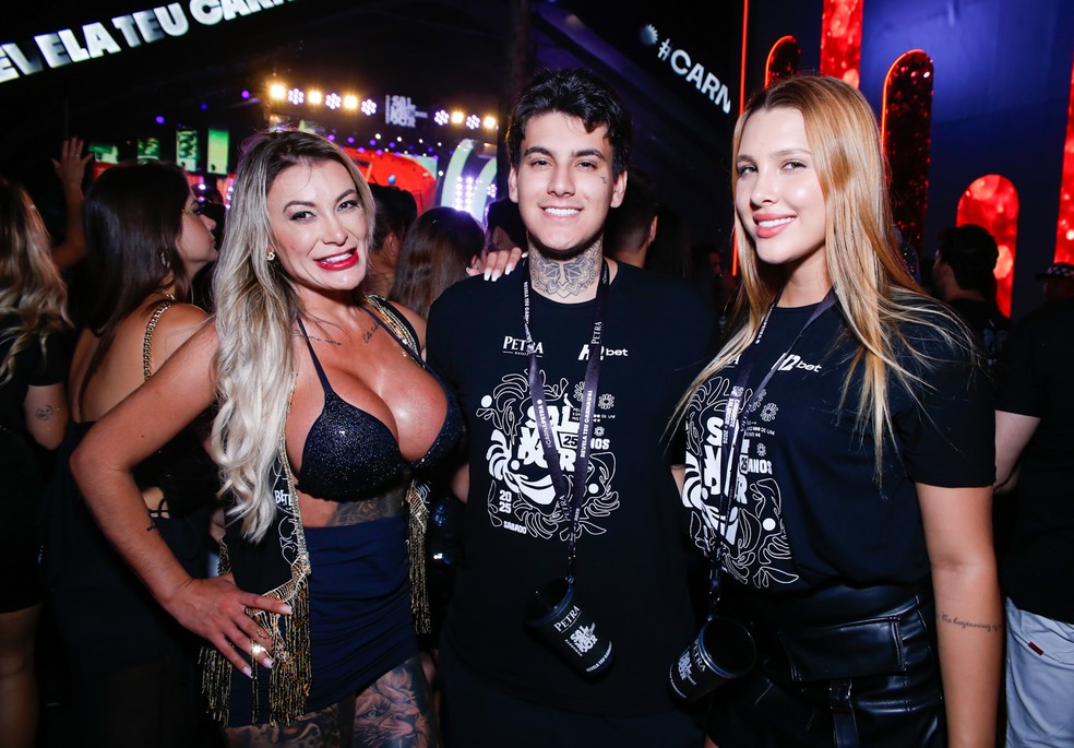 Andressa Urach, Arthur Urach e Gabi Ayala — Foto: Thiago e Caio Duran/BrazilNews