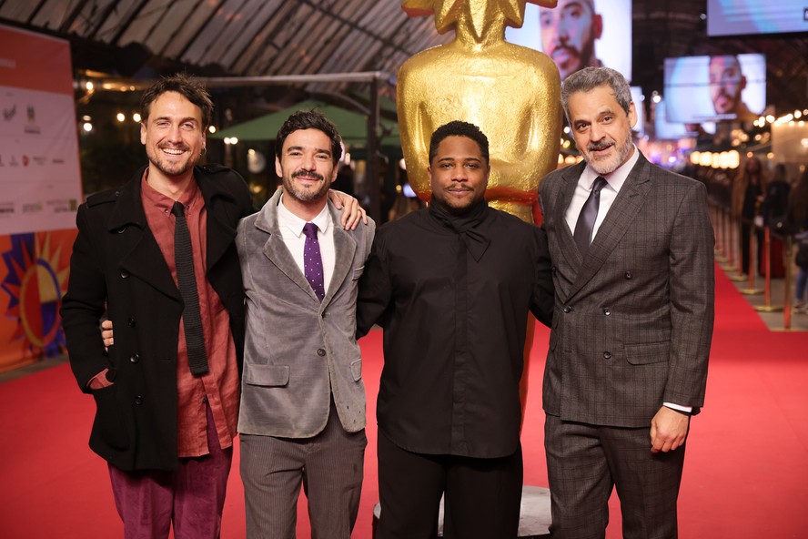 Angel Ferreira, Caio Blat, Christian Malheiros e Bruno Garcia no Festival de Cinema de Gramado