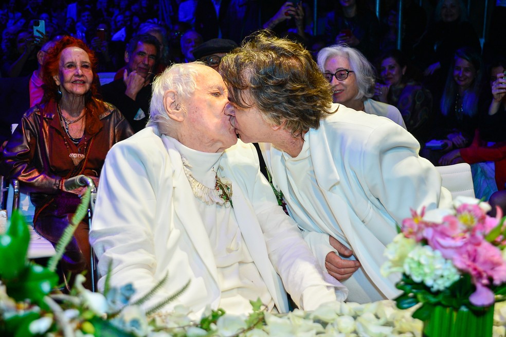  Zé Celso e Marcelo Drummond se casam no Teatro Oficina — Foto: Eduardo Martins/AgNews
