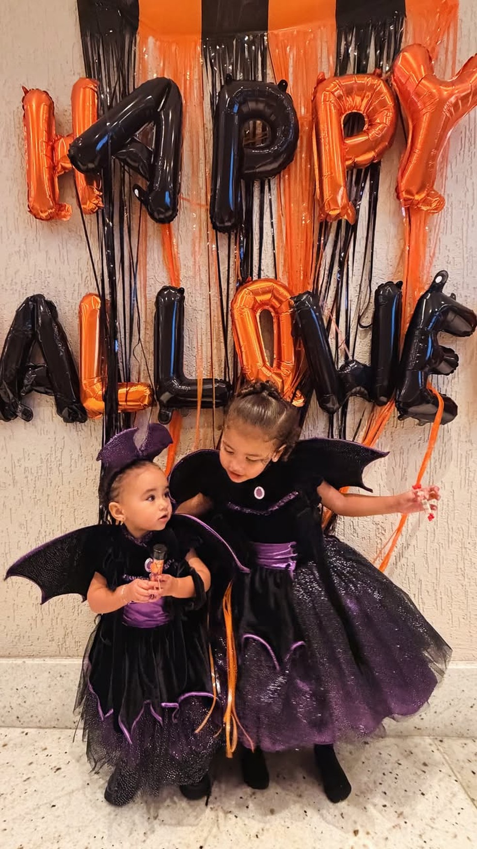 Bruna Biancardi posta filhas fantasiadas para Halloween — Foto: Reprodução/Instagram